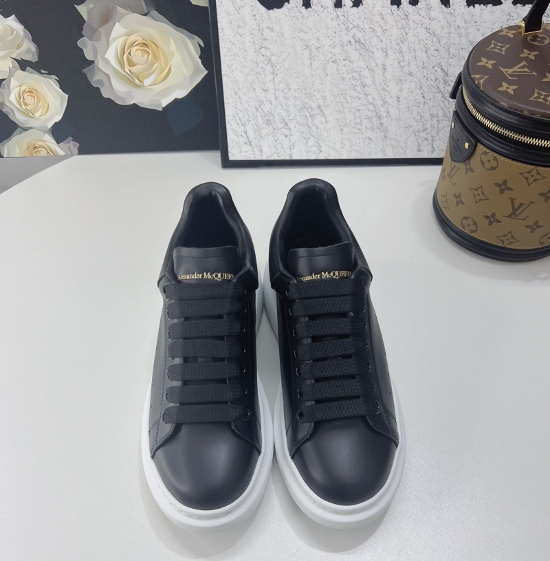 Alexander Mcqueen Casual Shoes